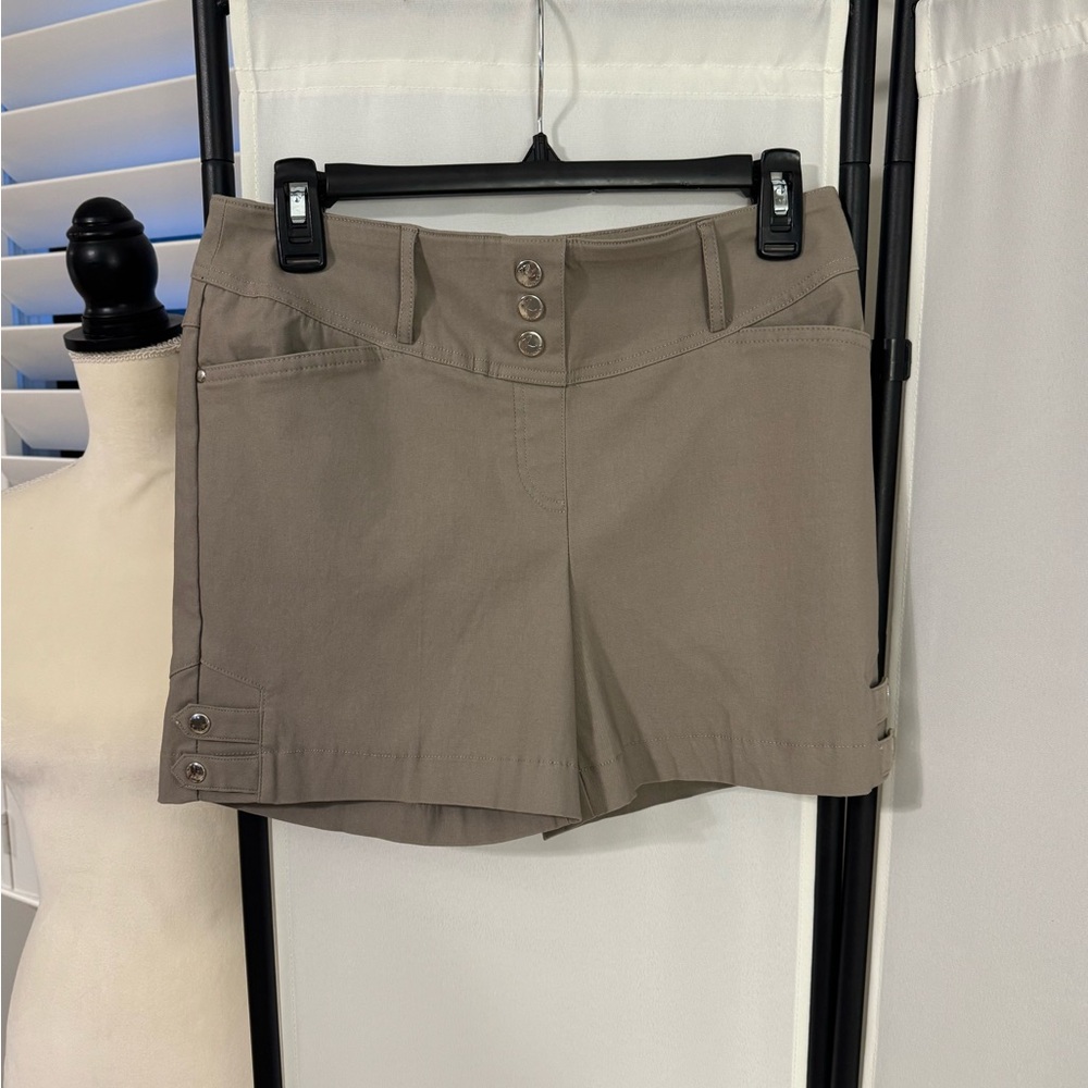 Rekucci Women's Tan Khaki Brown Shorts with Silver Buttons